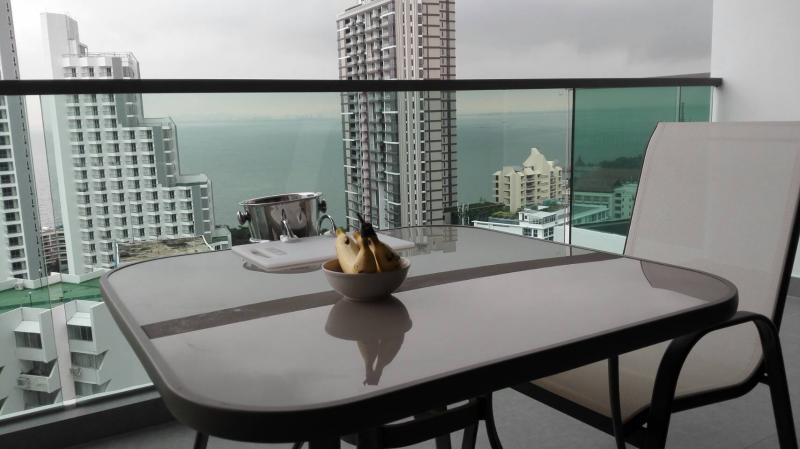 Квартира_Wong Amat Tower_15