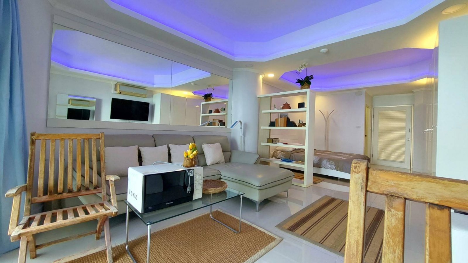 Студия_Sky Beach Condo_12