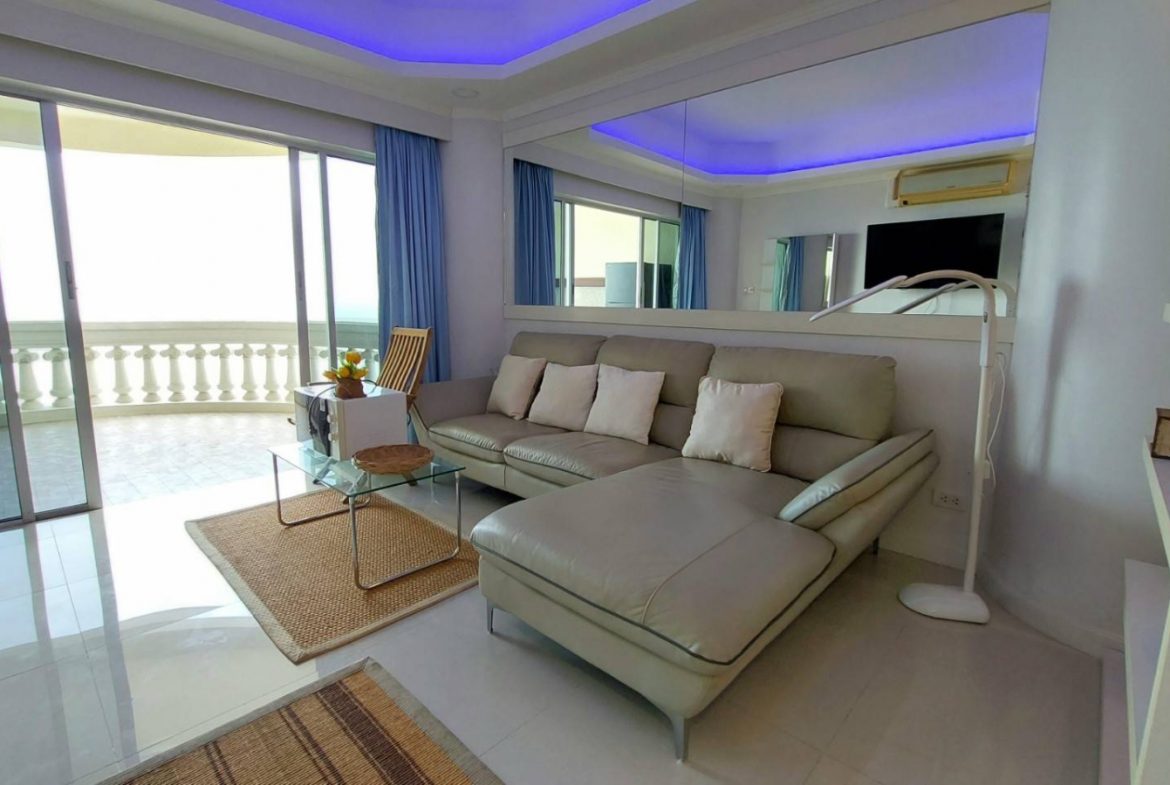 Студия_Sky Beach Condo_10