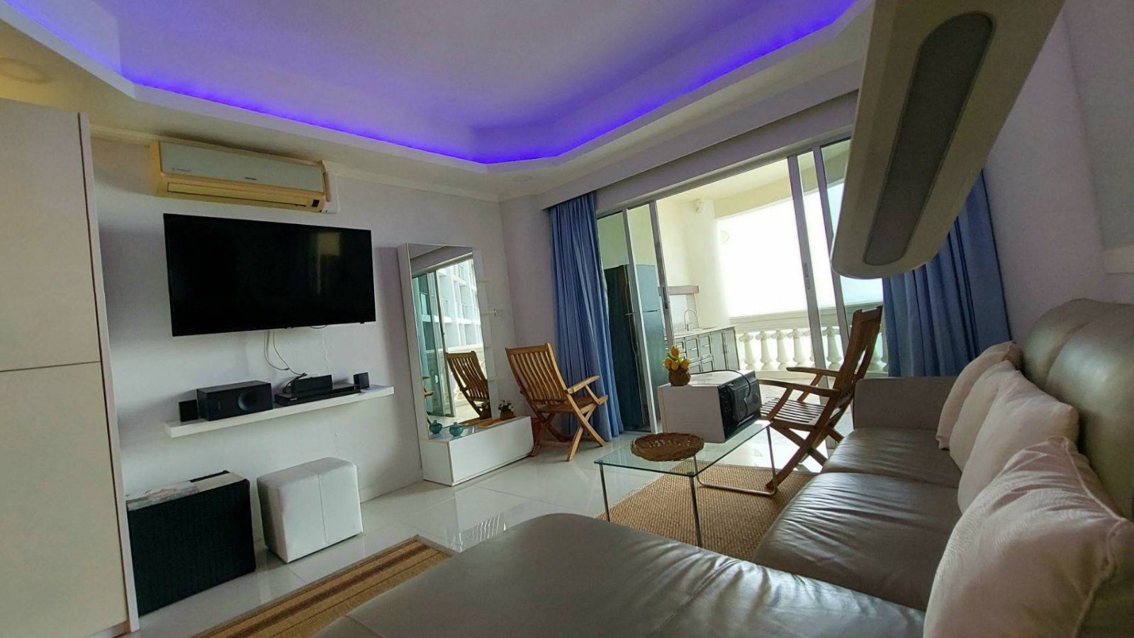 Студия_Sky Beach Condo_11