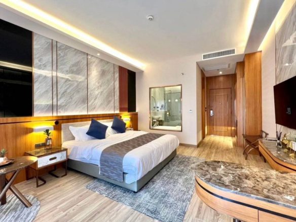 Студия_Джомтьен