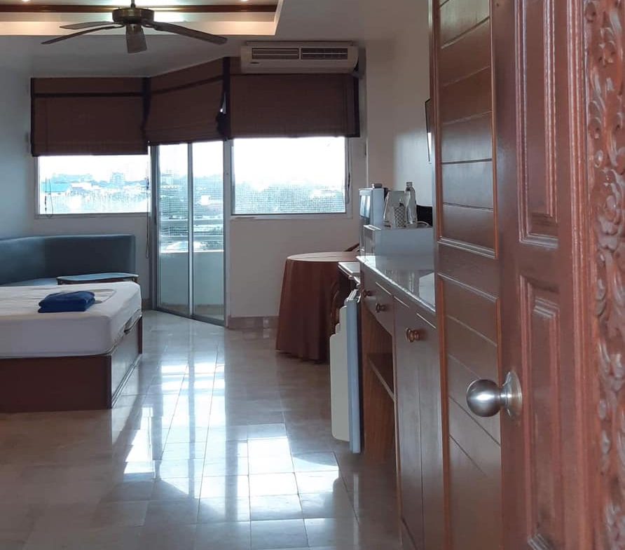 Студия_Sompong Condo_9