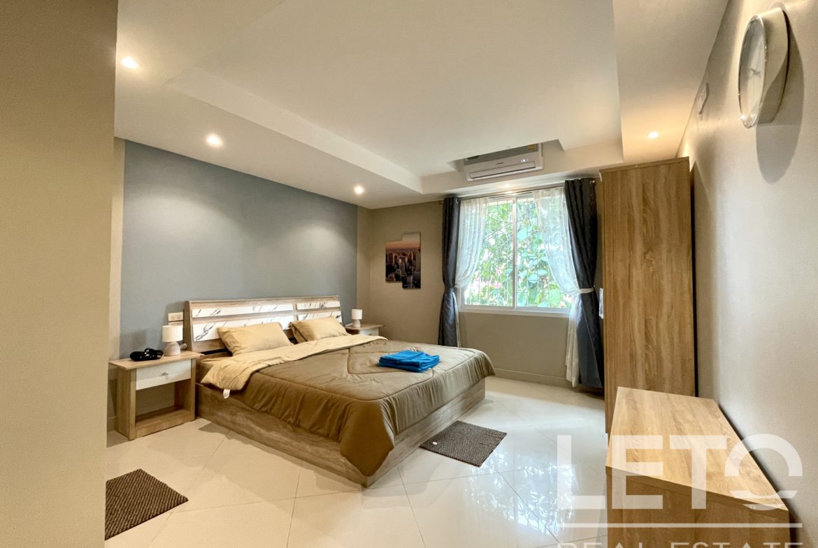 Гестхаус _12 спален_520м2_Guesthouse Jomtien_9