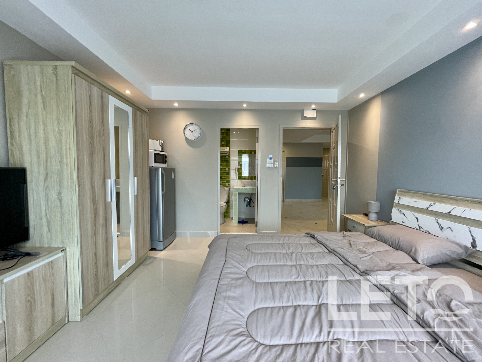 Гестхаус _12 спален_520м2_Guesthouse Jomtien_1