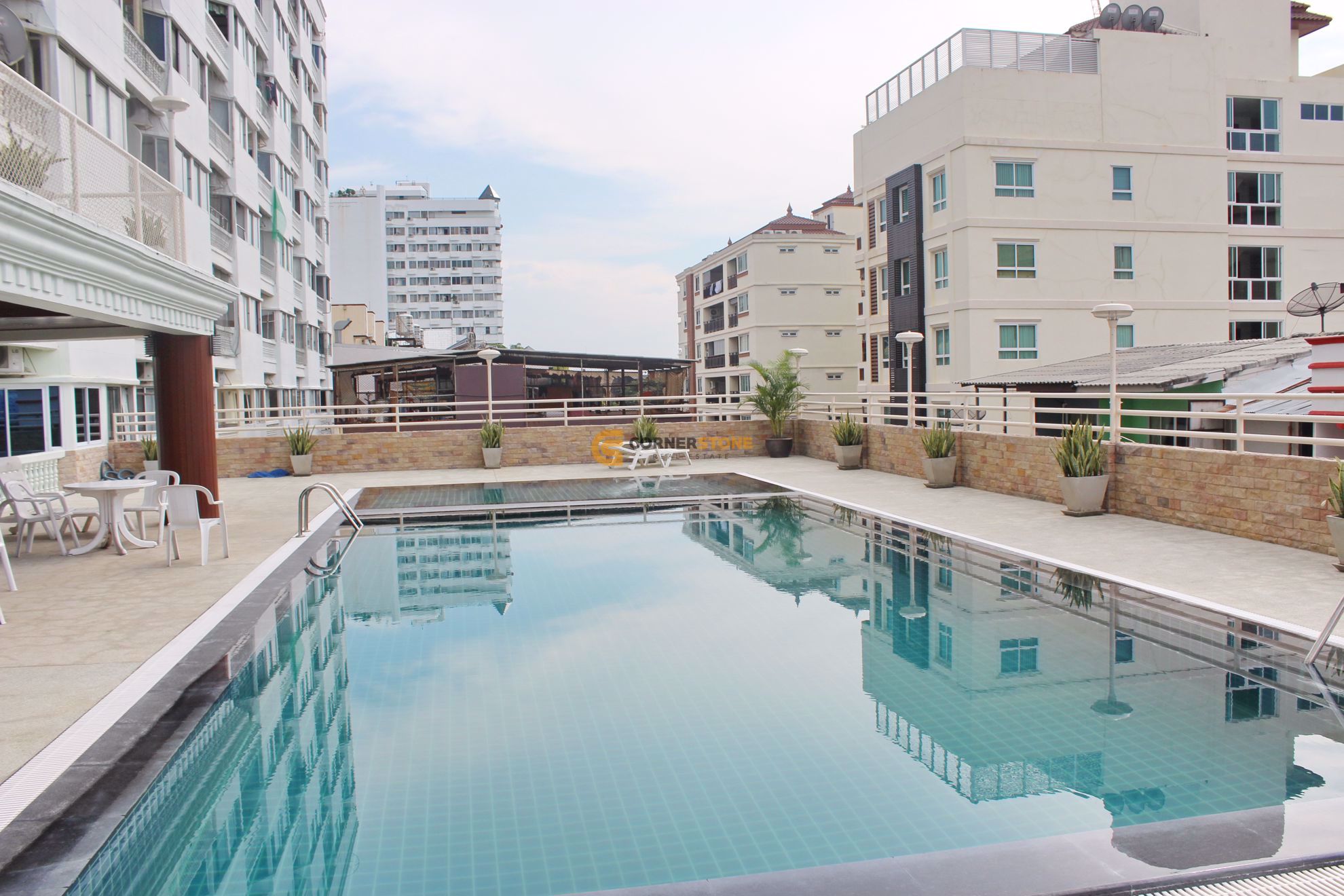 Jomtien_Thip_Condotel_Pattaya