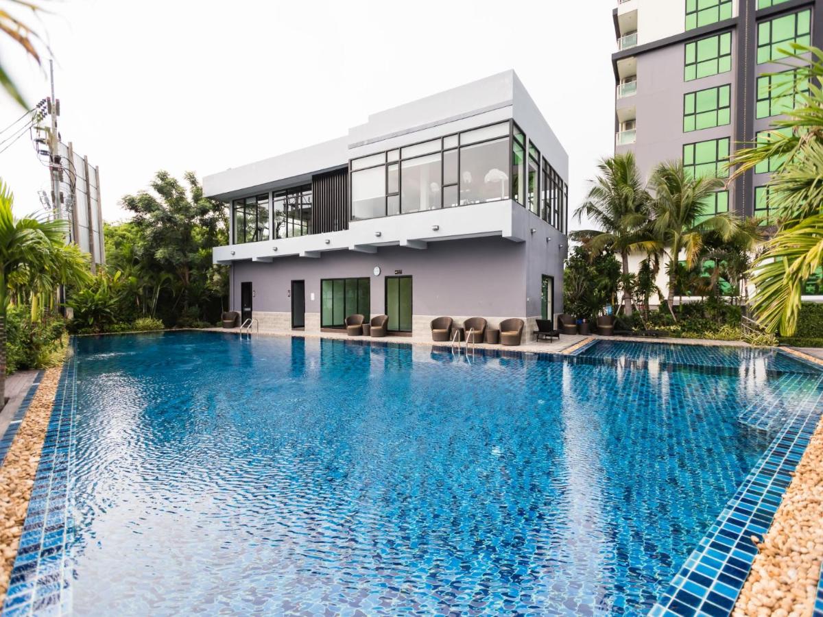 Dusit-grand-condo-view-gym