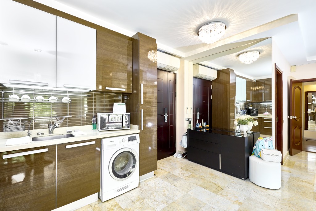 Квартира_Baan Somprasong Condo_11