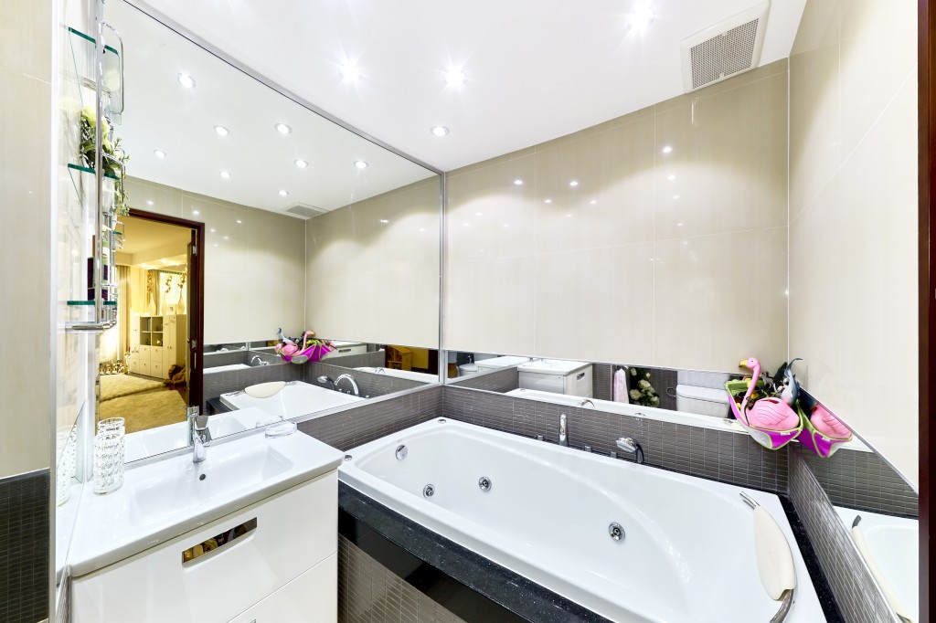 Квартира_Baan Somprasong Condo_13