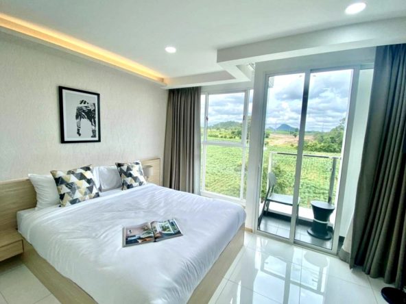 Студия_E Condo BangSaray