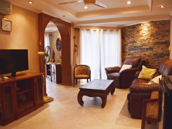 Квартира_Jomtien Beach Condo (Rimhaad)