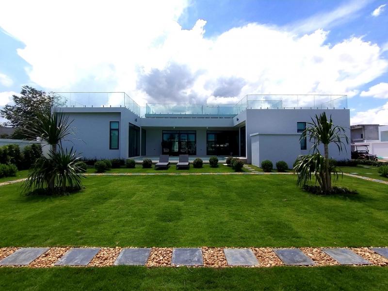 Вилла_Palm lakeside Villa_4
