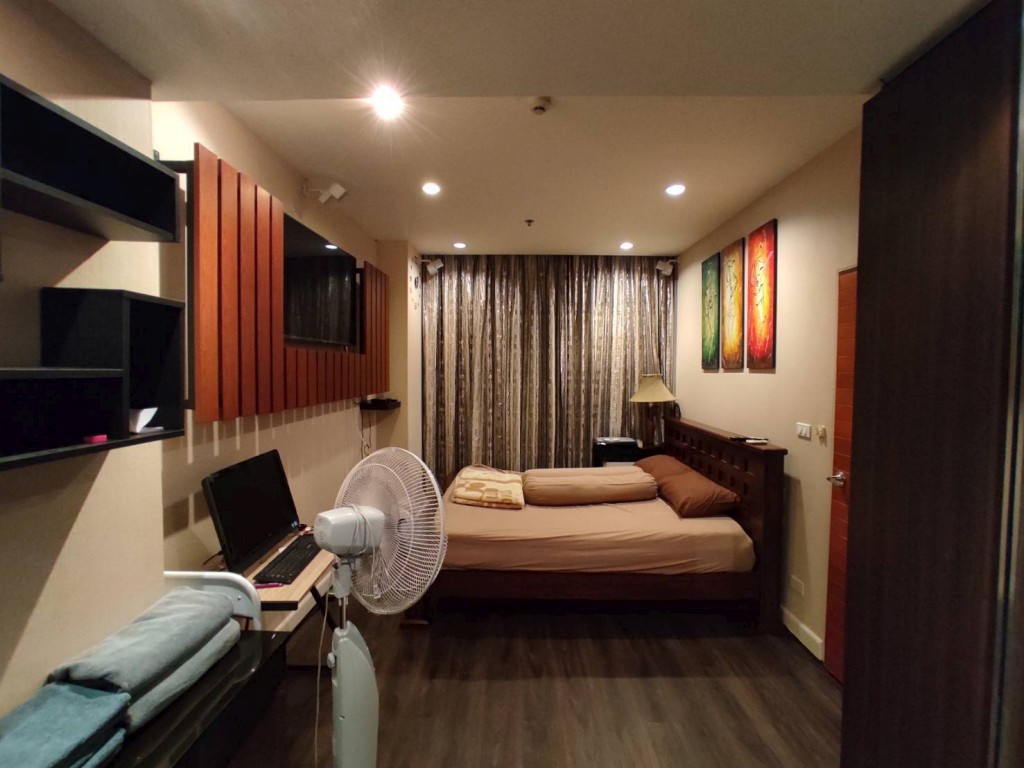 Квартира_The Axis Condo_13
