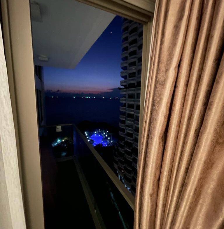 Студия_Wong Amat Tower_10