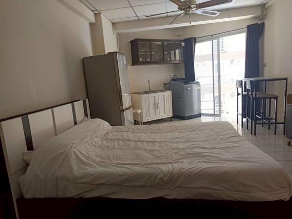 Студия __27м2_Jomtien Beach Condo (Rimhaad)
