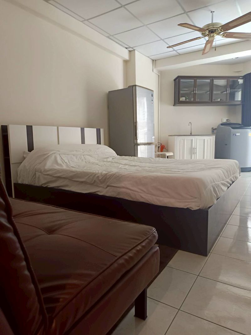 Студия __27м2_Jomtien Beach Condo (Rimhaad)_1