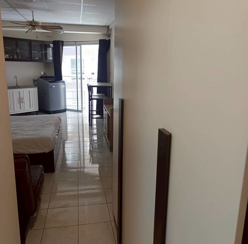 Студия __27м2_Jomtien Beach Condo (Rimhaad)_2
