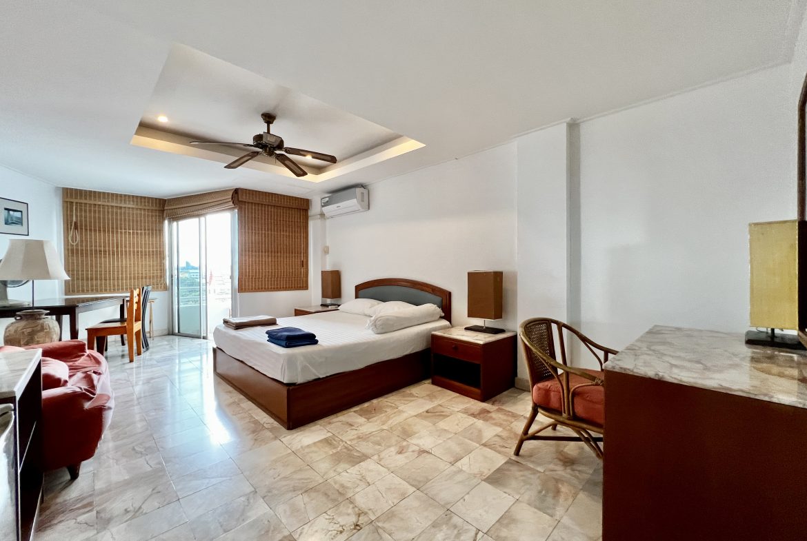 Студия __40м2_Somphong Condotel_2