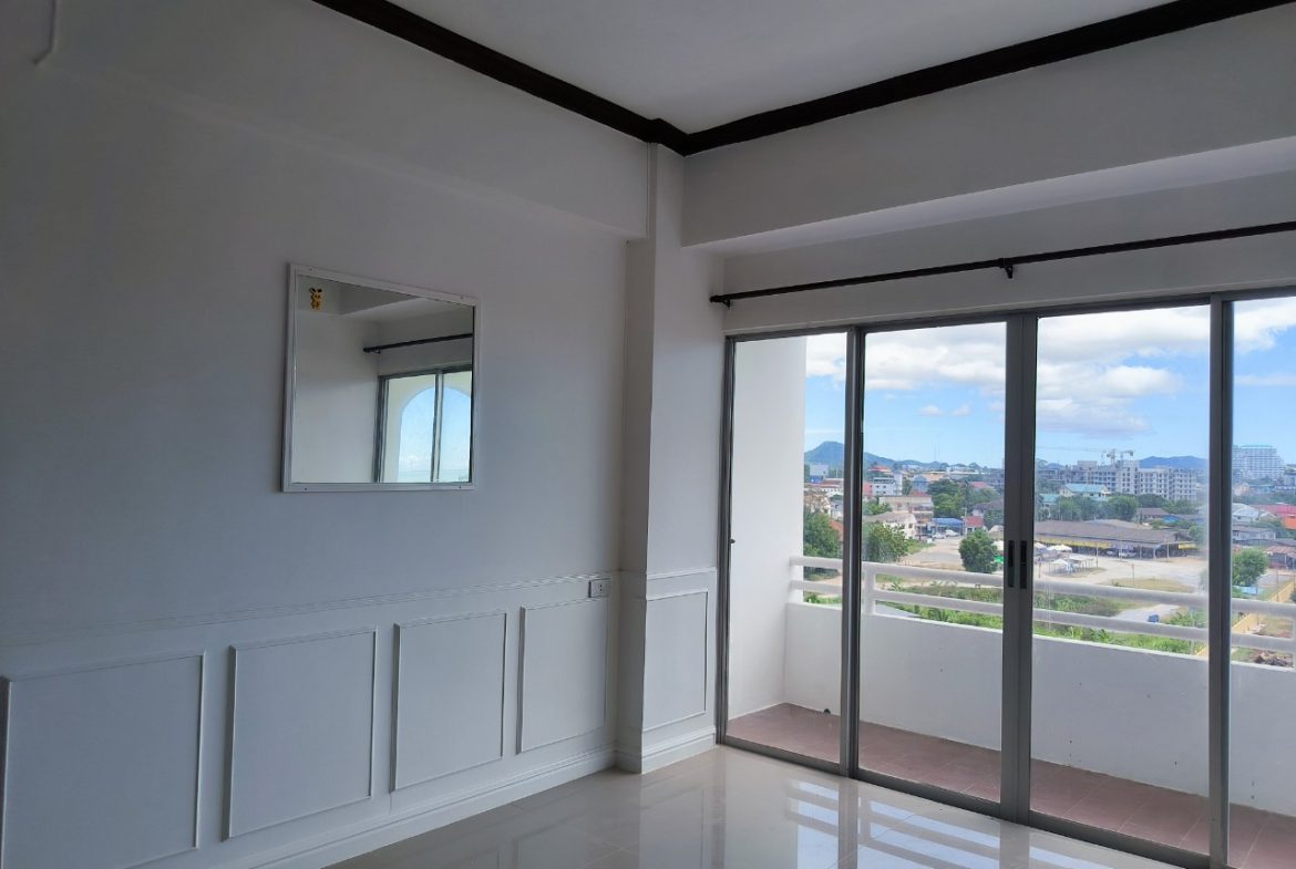 Студия_Sompong Condo_6