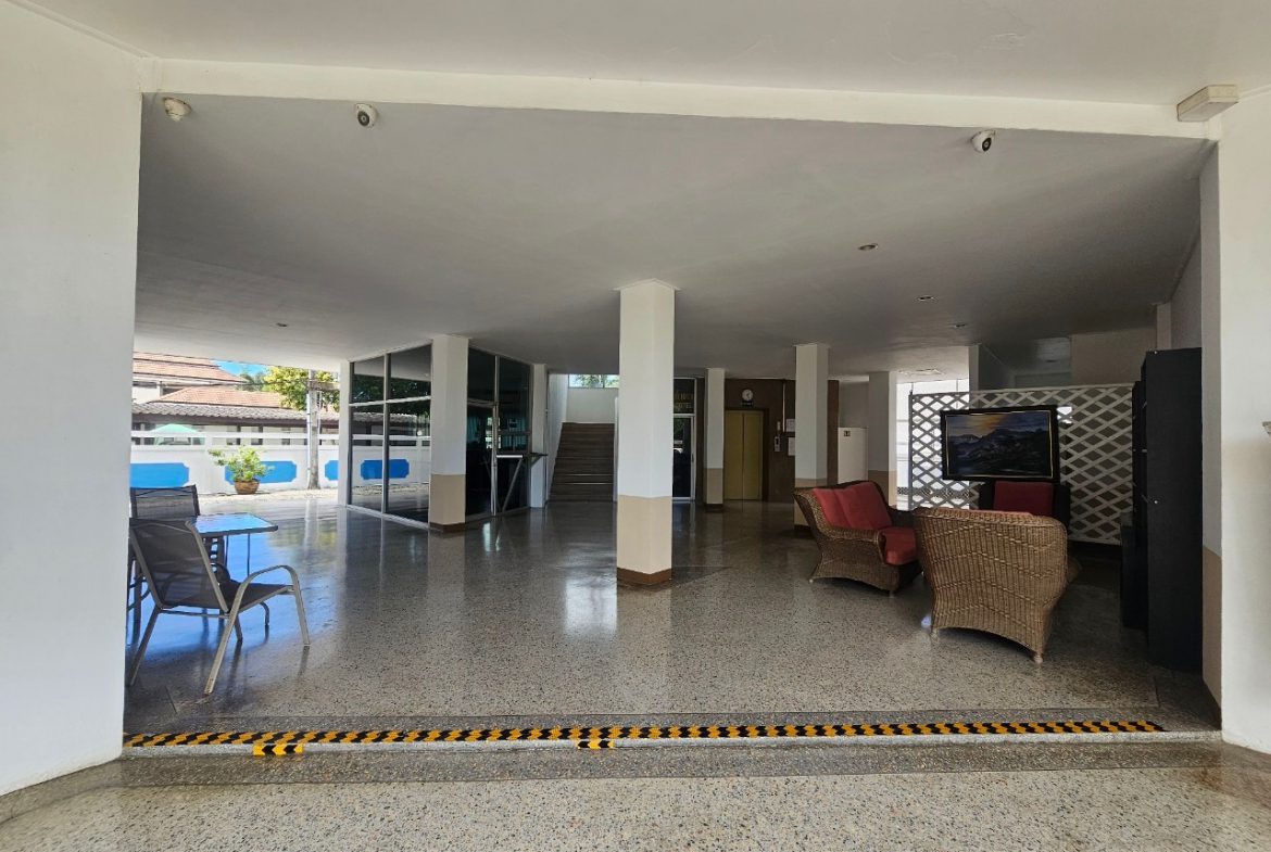 Студия_Sompong Condo_14