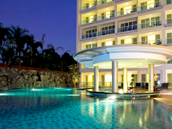 Коммерция_Centara Nova Hotel and Spa Pattaya_2