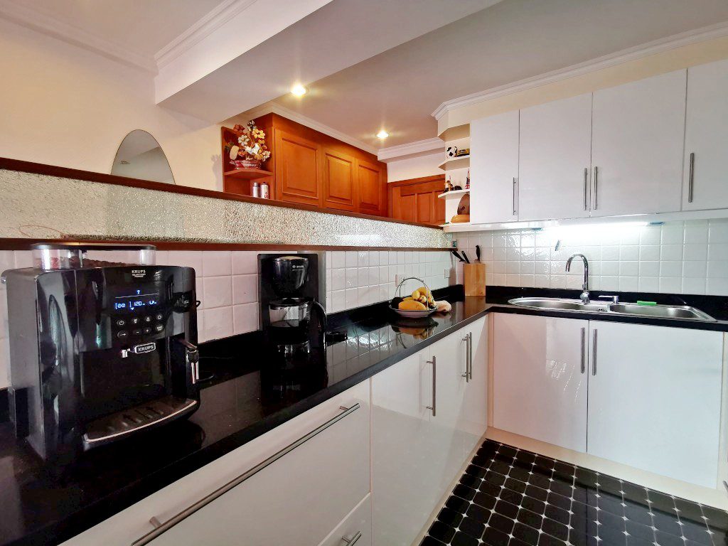 Квартира_Jomtien Beach Condo (Rimhaad)_9