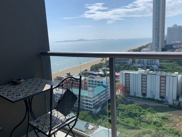 Квартира_Aeras Condo