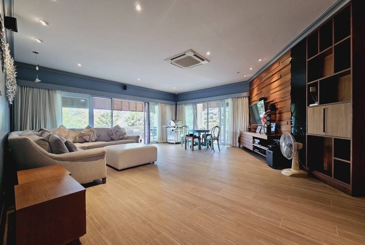 Квартира_Baan Somprasong Condo