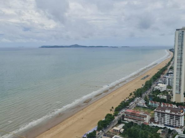 Квартира_Aeras Condo