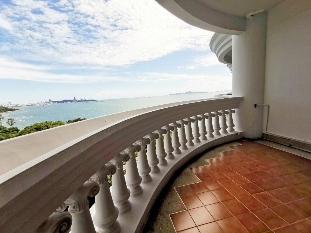 Квартира_Silver Beach Condominium