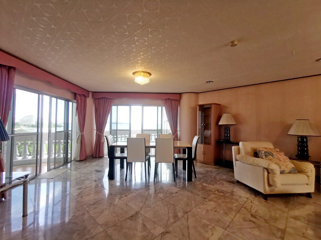 Квартира_Silver Beach Condominium_10