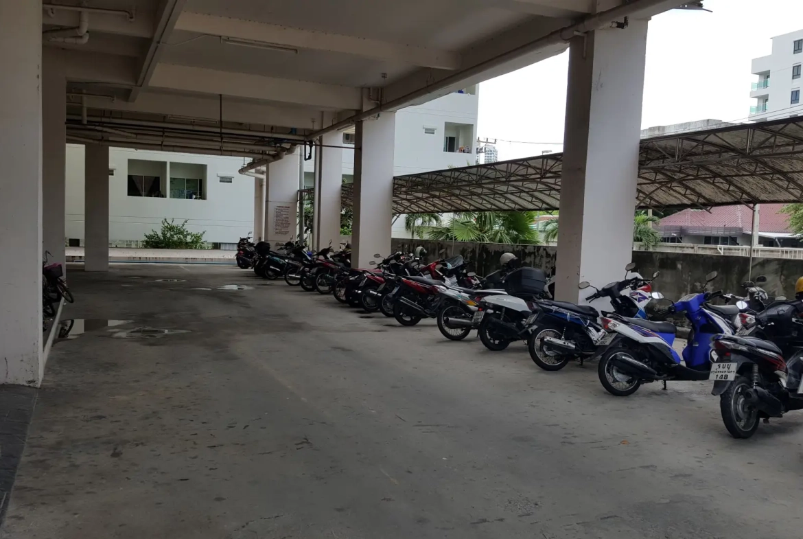 Квартира_Thepthip Mansion_13