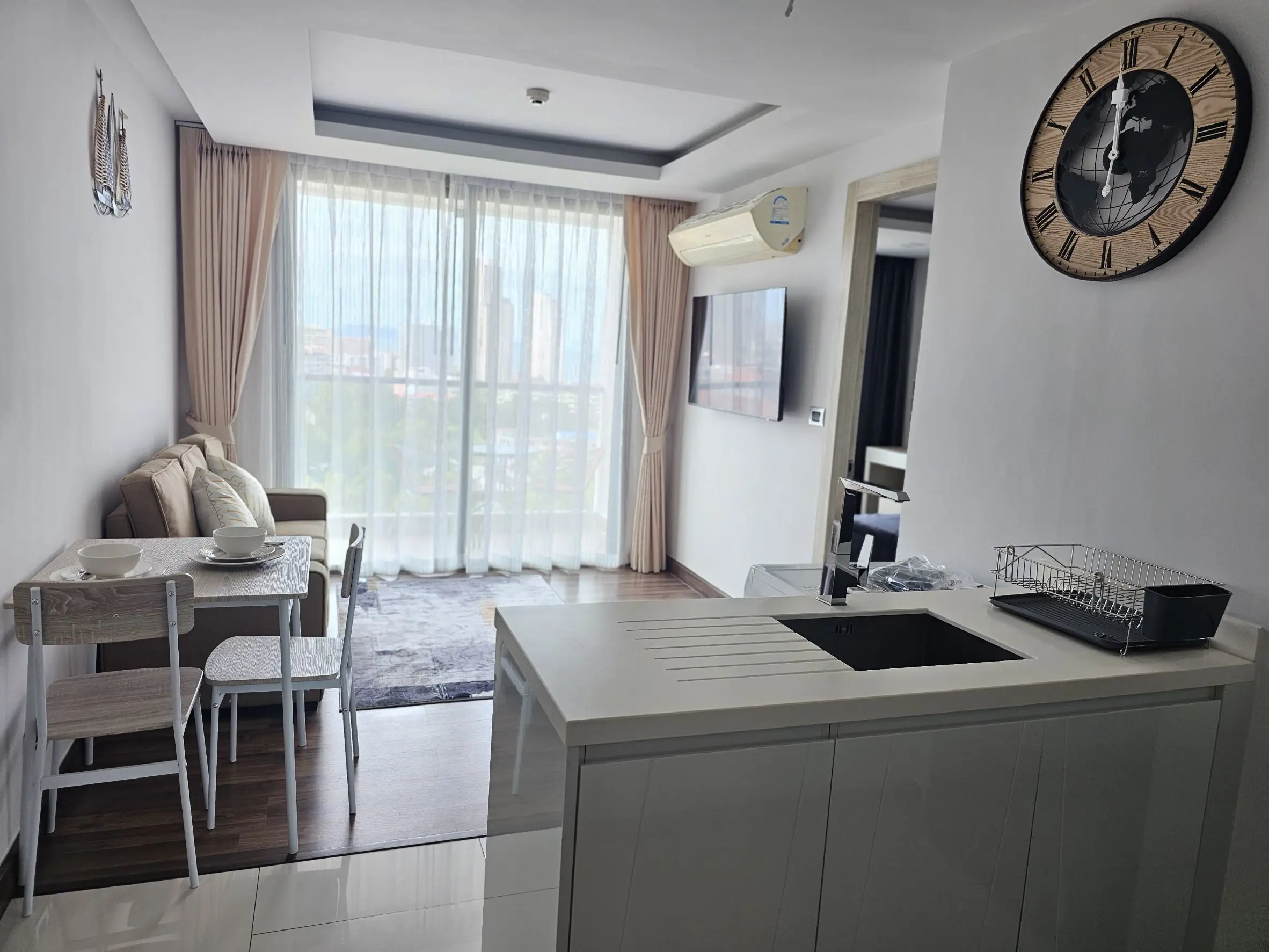 Квартира_The Peak Towers_13