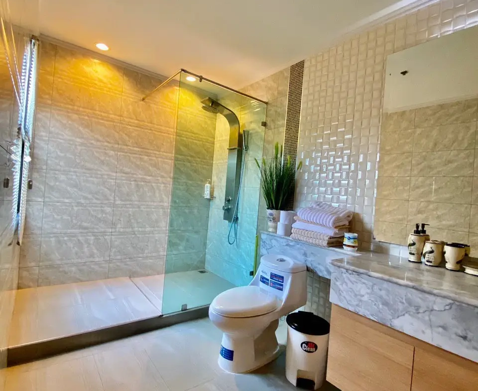 Квартира_Baan Haad UThong condominium_12