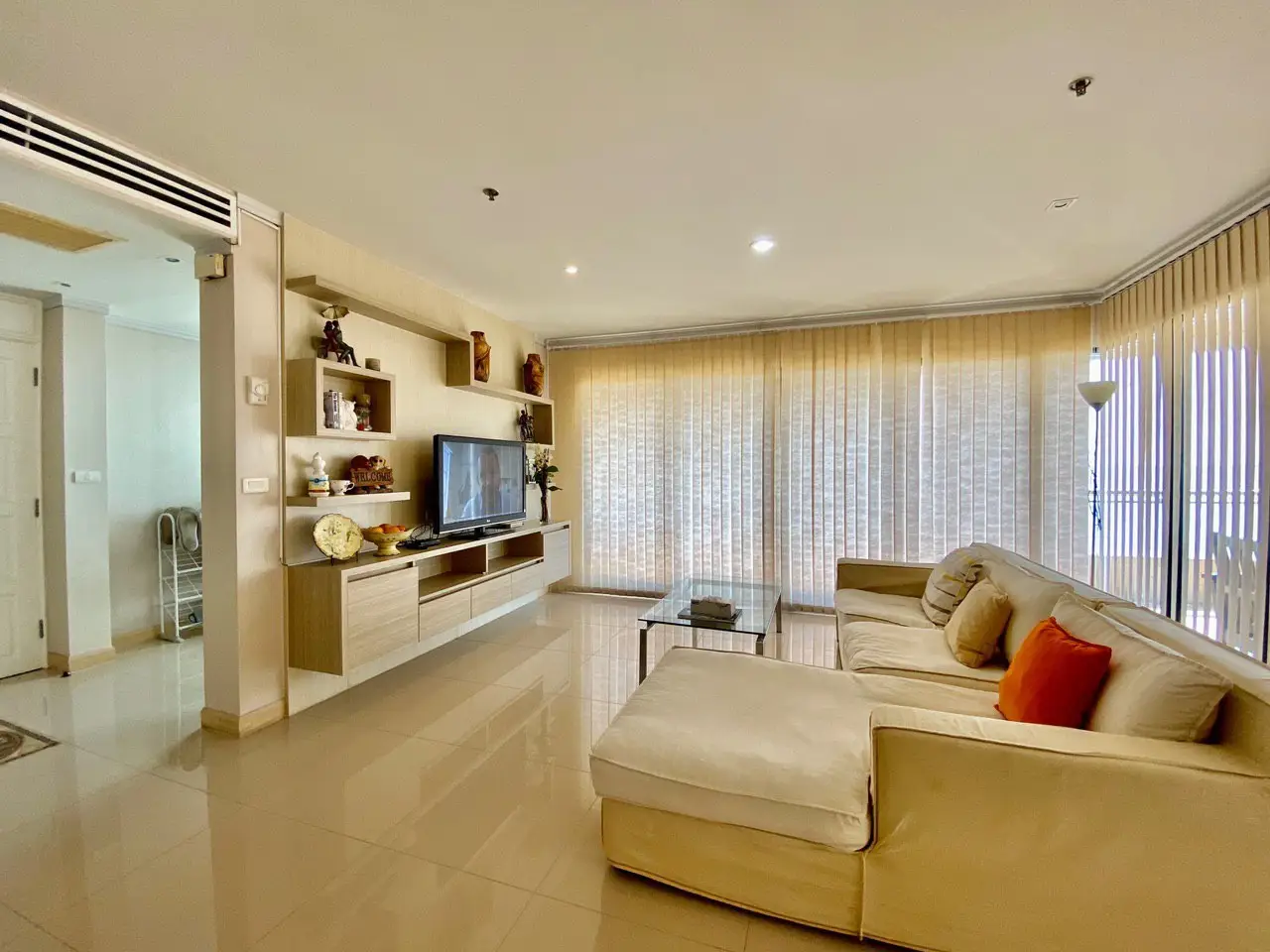 Квартира_Baan Haad UThong condominium_4