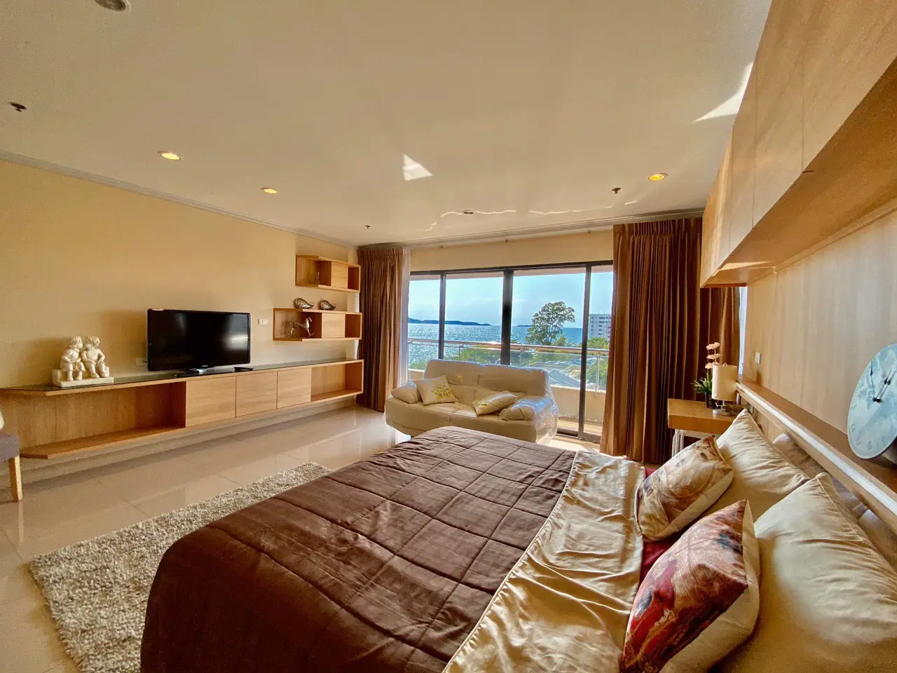 Квартира_Baan Haad UThong condominium_6