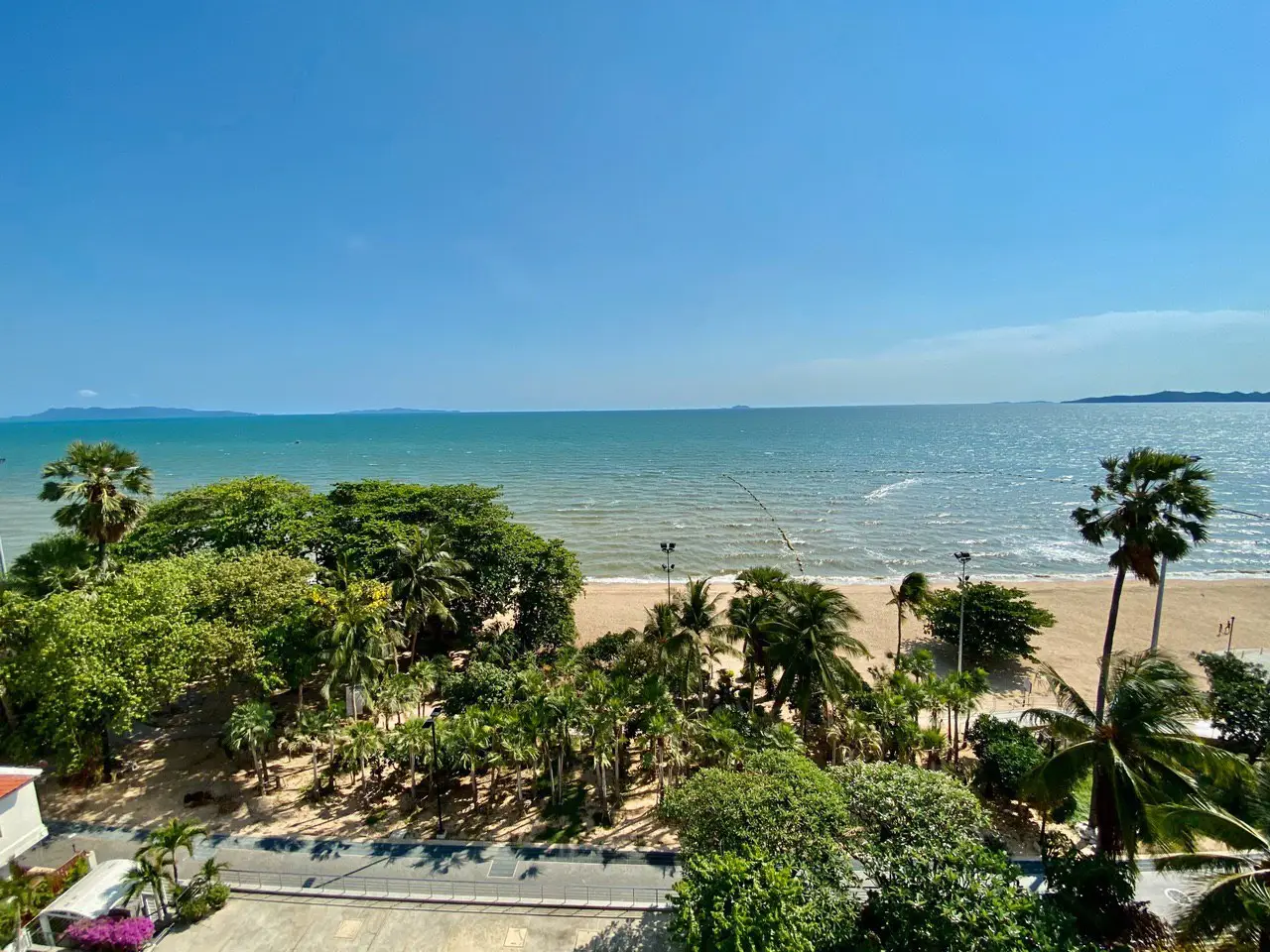 Квартира_Baan Haad UThong condominium_10