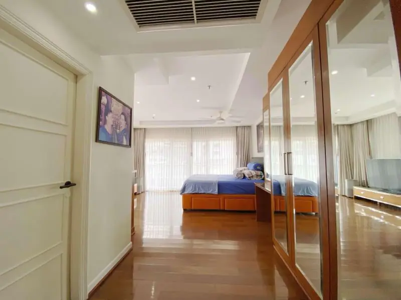 Квартира_Baan Haad UThong condominium_11