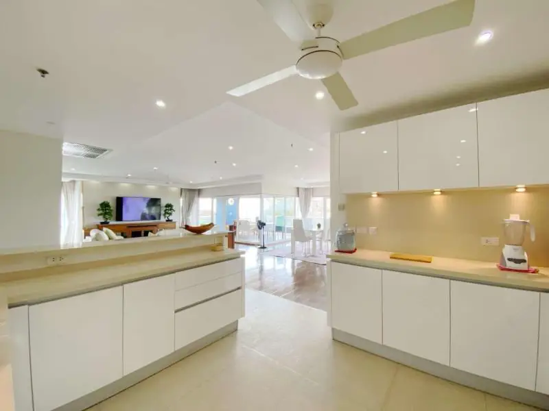 Квартира_Baan Haad UThong condominium_14