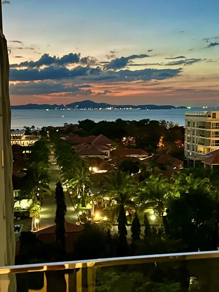 Квартира_Sunset Boulevard Residence 1