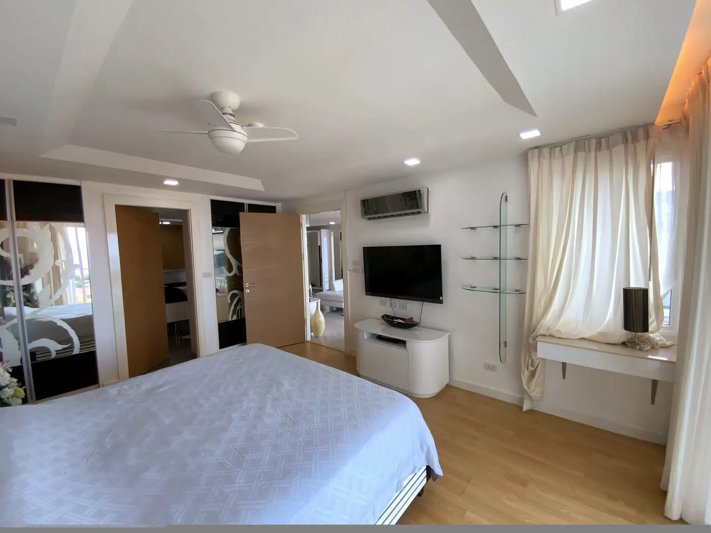 Квартира_Sunset Boulevard Residence 1_10