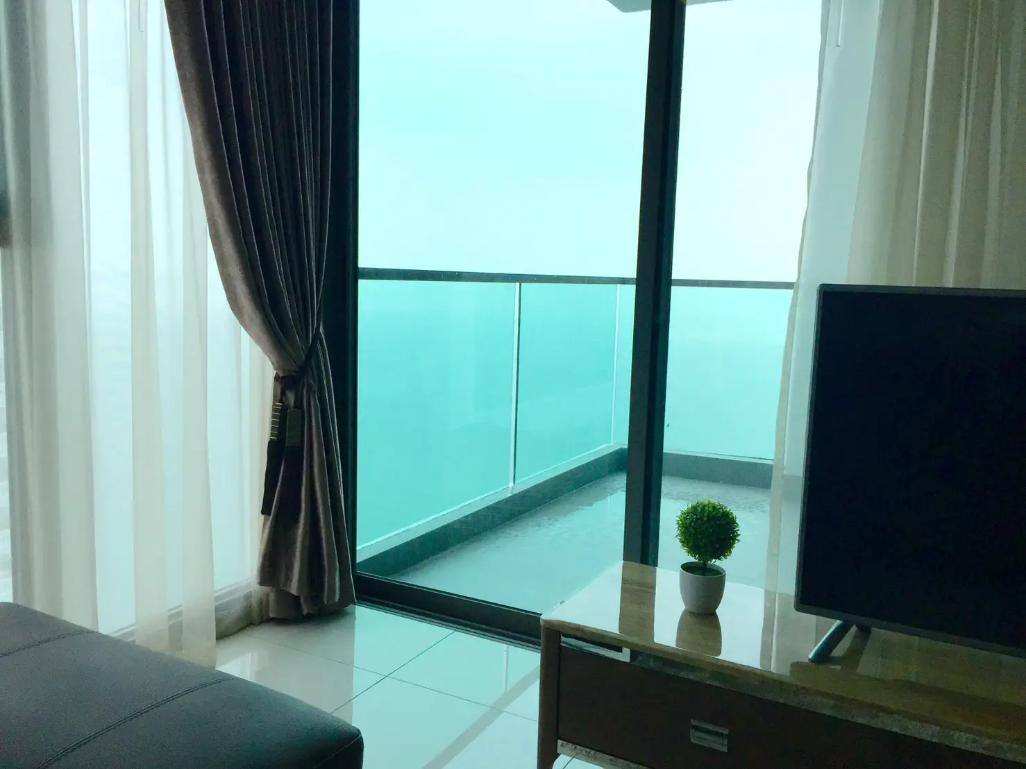 Квартира_Wongamat Tower_10