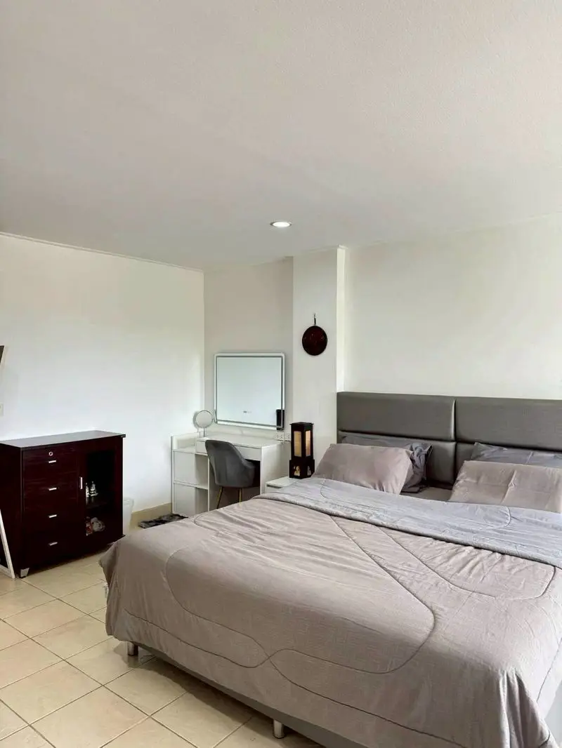 Квартира_Somphong Condotel_5