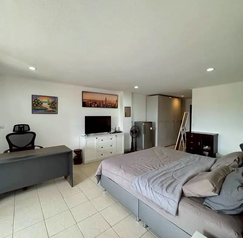 Квартира_Somphong Condotel_9