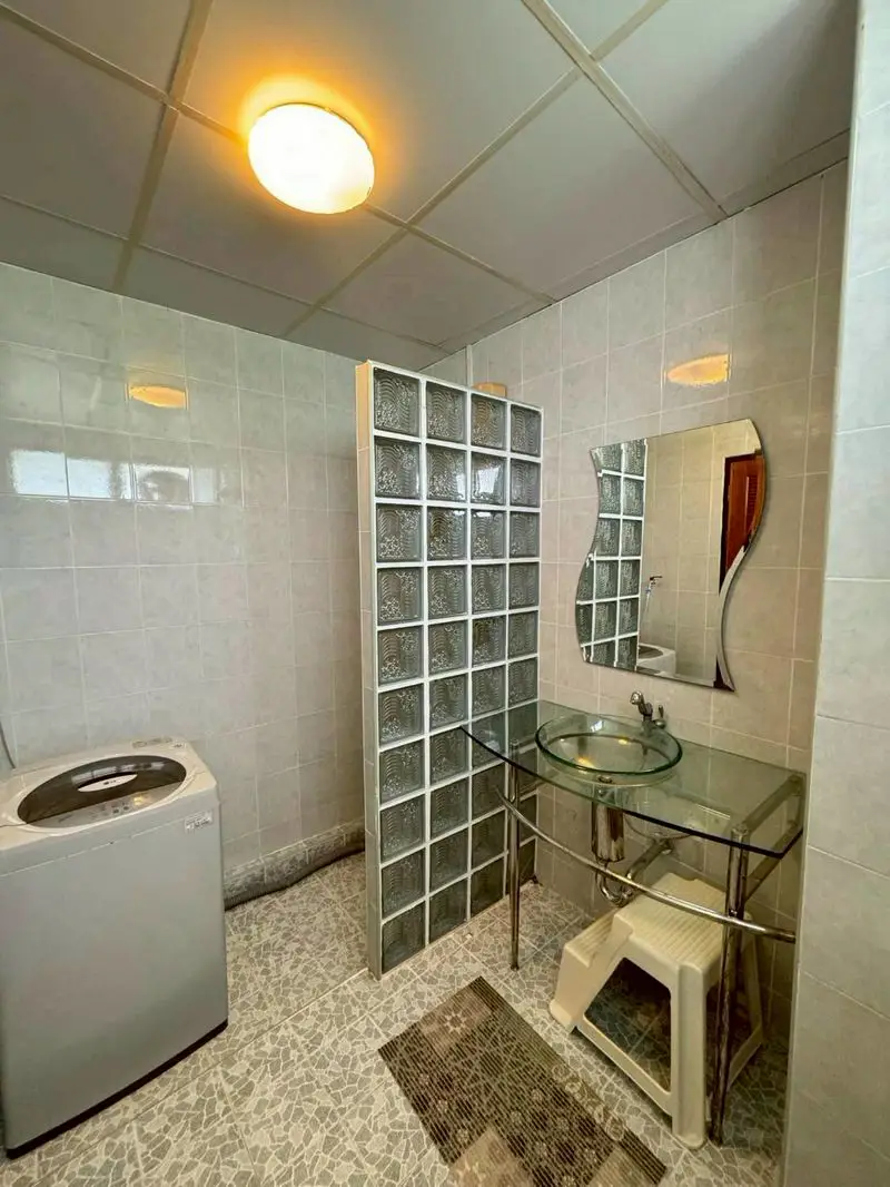 Квартира_Somphong Condotel_10