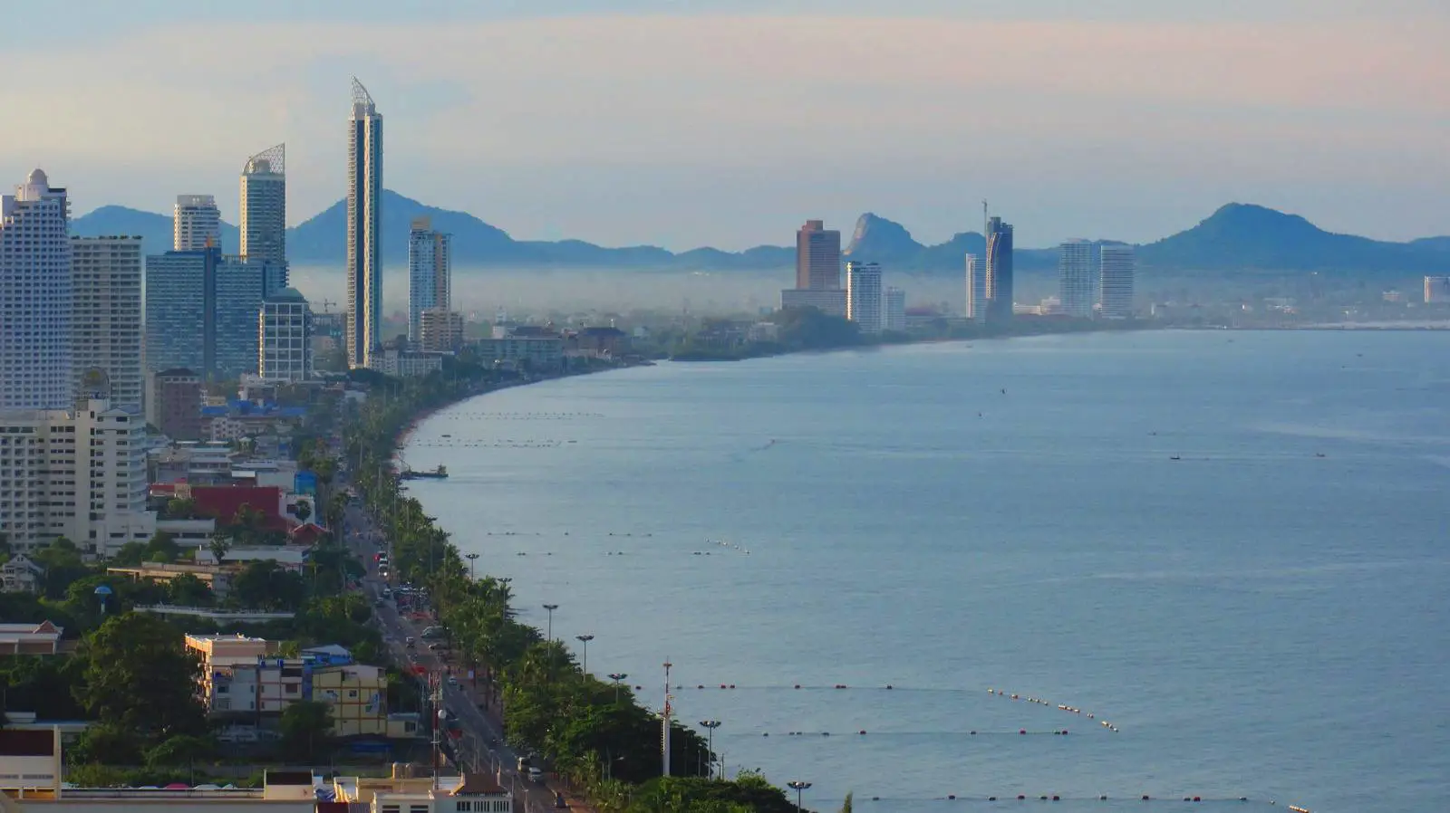 Квартира_Jomtien Plaza Condotel