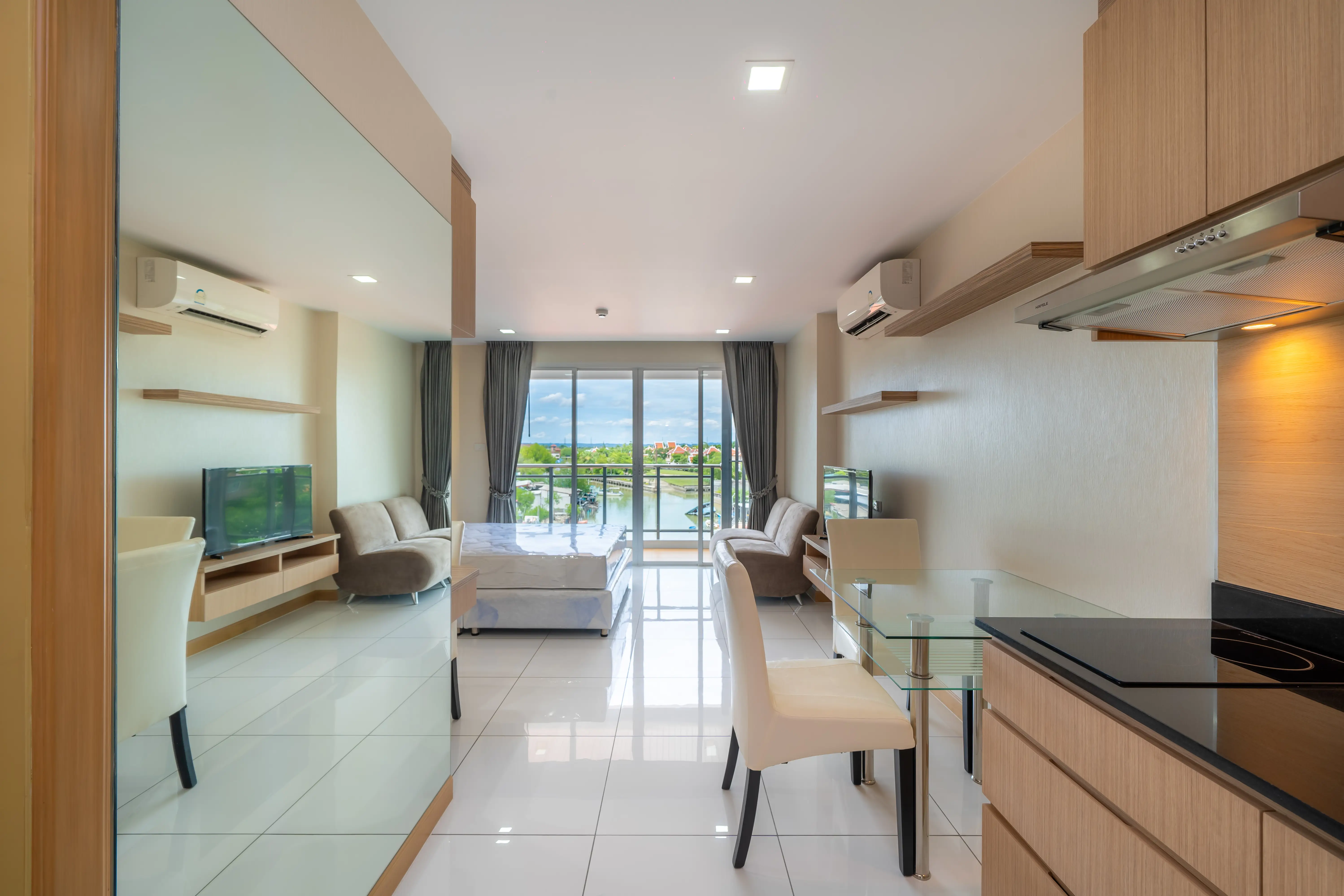 Квартира_Whale Marina Condo_10