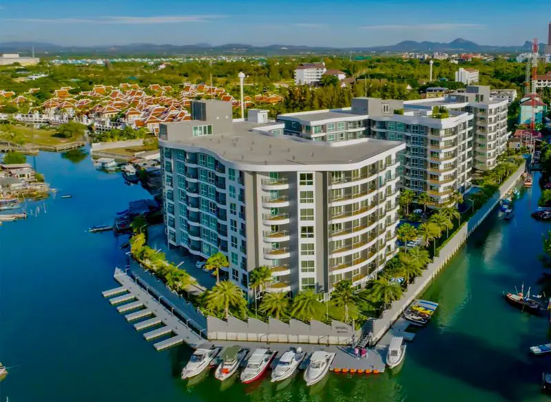 Квартира_Whale Marina Condo