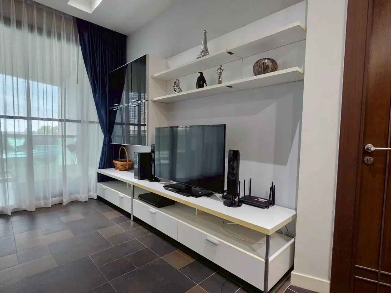 Квартира_Ananya Beachfront Condominium_10