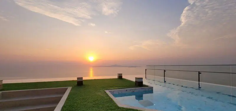 Квартира_Andromeda Condominium