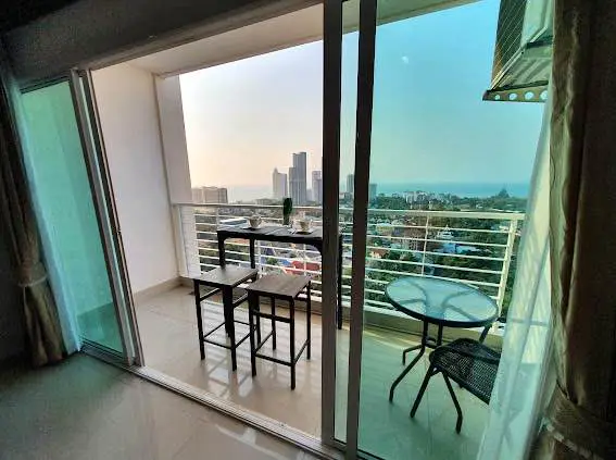 Квартира_A.D. Hyatt Condo_2